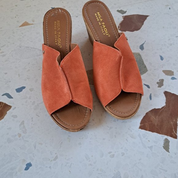 Mia Paoli Sandals - Picture 2 of 10